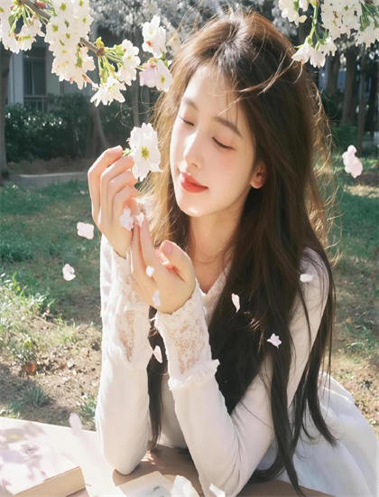 解码《奴隶的女儿》背后的故事与启示——从专业影评人视角